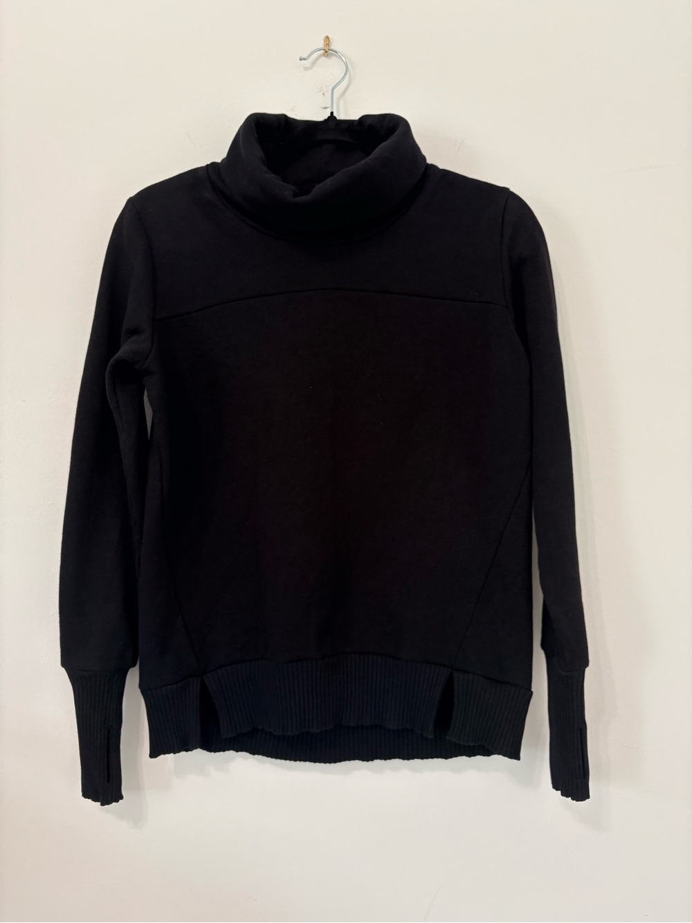 Alo Yoga Haze Funnel Neck Pullover Sz XS Black EUC - Picture 2 of 12